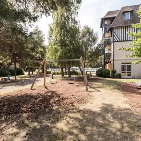 Cosy Ground Floor 4005,la Du Golf Appartement *